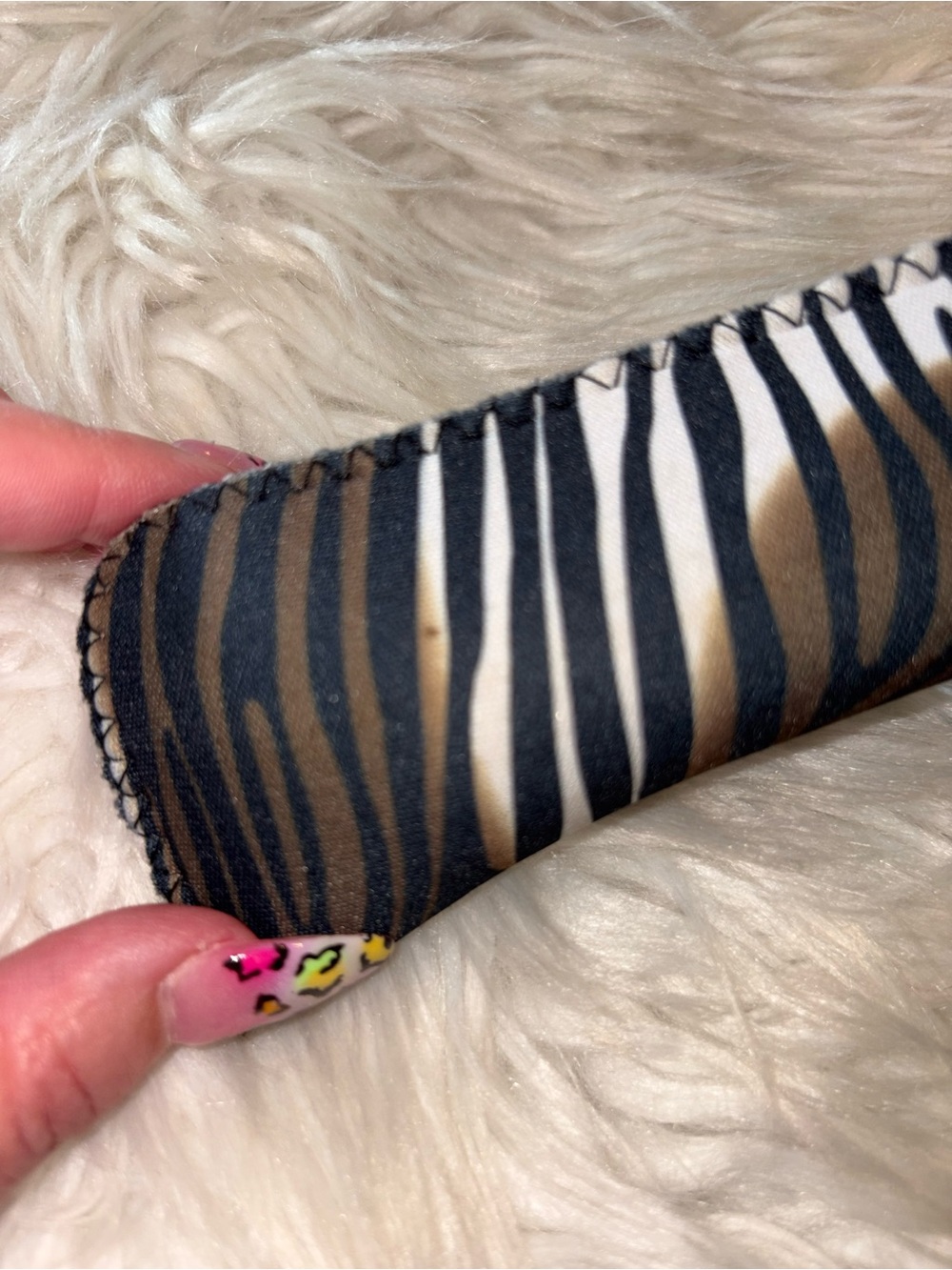 Vogue Brown Rectangular Eyeglasses with Zebra Soft Case New without tags - Picture 8 of 8